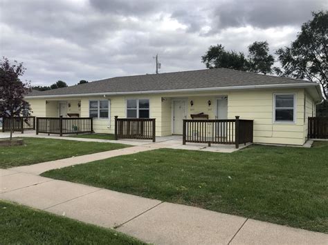 It contains 3 bedrooms and 1. . For rent fremont ne